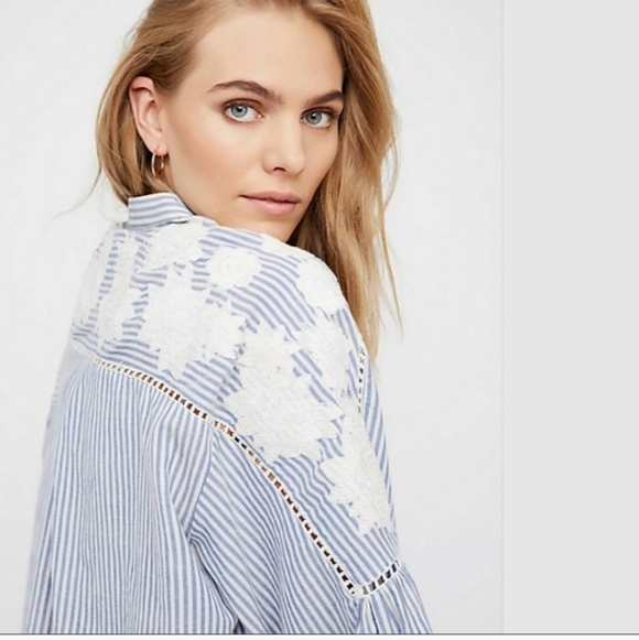 Free People Liya Embroidered Top NWOT - Picture 3 of 4